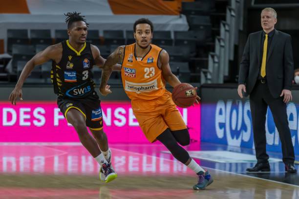 也引入了多 也引入了多